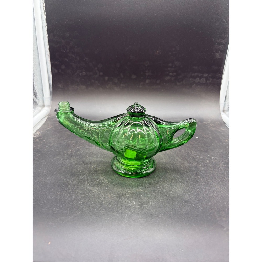 Vintage Avon Aladdins Lamp Emerald Green Glass Decanter Occur Bath Oil Bottle